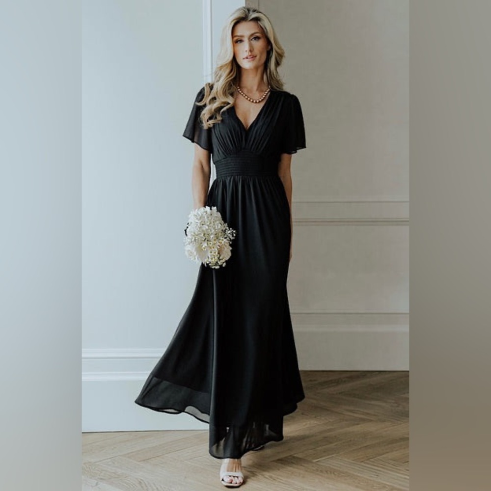 Elegant Black Evening Gown